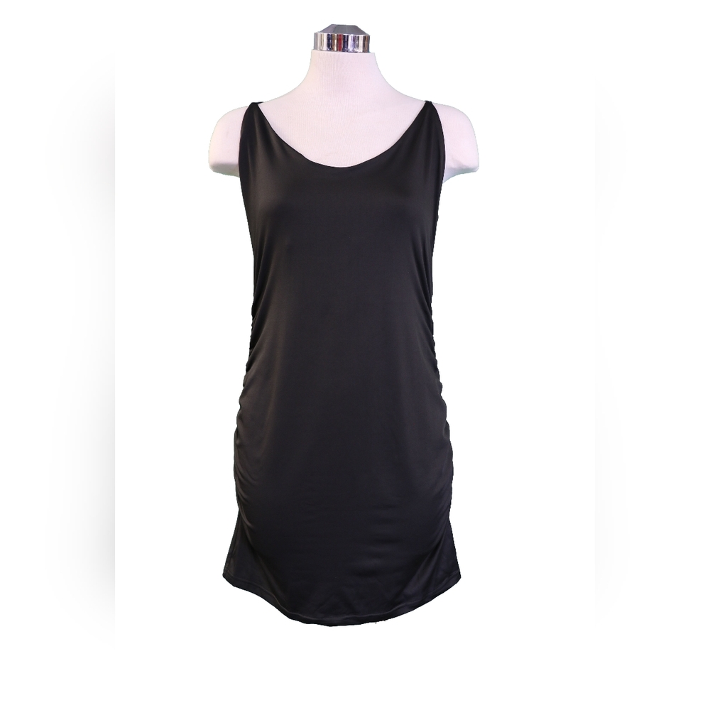 Black Sleeveless Dress